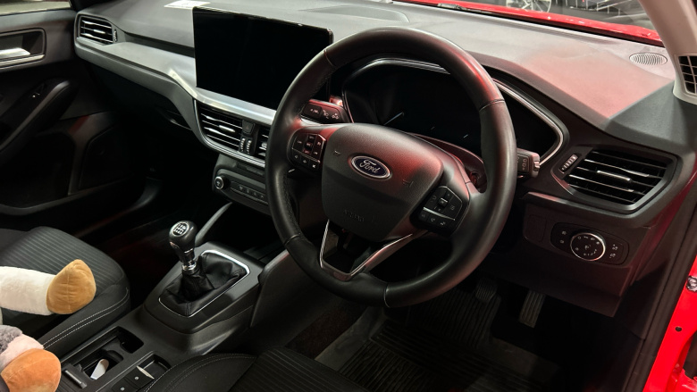 Ford Focus 1.0 EcoBoost Titanium 5dr Petrol Hatchback